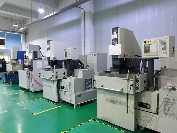 生產(chǎn)設(shè)備